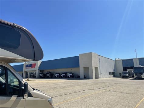 Collier rv - It serves the Midwest area providing various RV parts and service through manufacturers, such as Holiday Rambler, Conquest, EnduraMax, Keystone, Forest River, Gulfstream and Damon. Collier RV Super Center caters to customers needs through its 52,000 square-feet Rockford, Ill. indoor showroom.